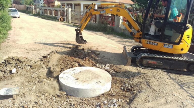 Rețele de canalizare și alimentare cu apă vor fi extinse în municipiul Caracal