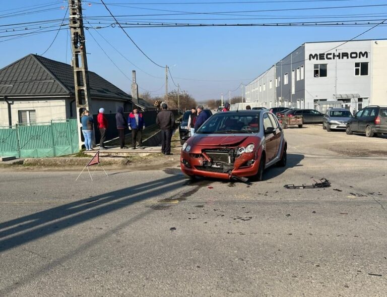 Accident rutier în Curtișoara. Mai multe persoane au ajuns la spital
