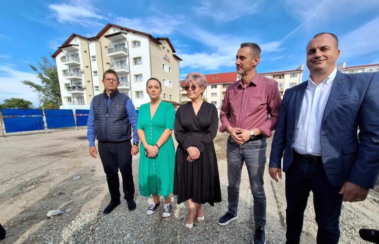 Primăria Slatina a predat amplasamentul în vederea construirii unui bloc ANL