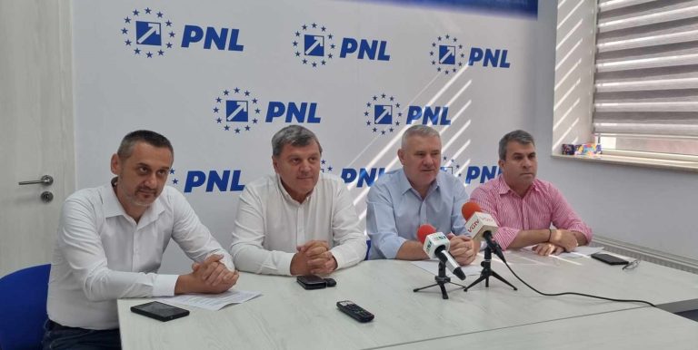 Gigel Știrbu: „Noi am ajuns să îi încurajăm pe primarii social-democrați”