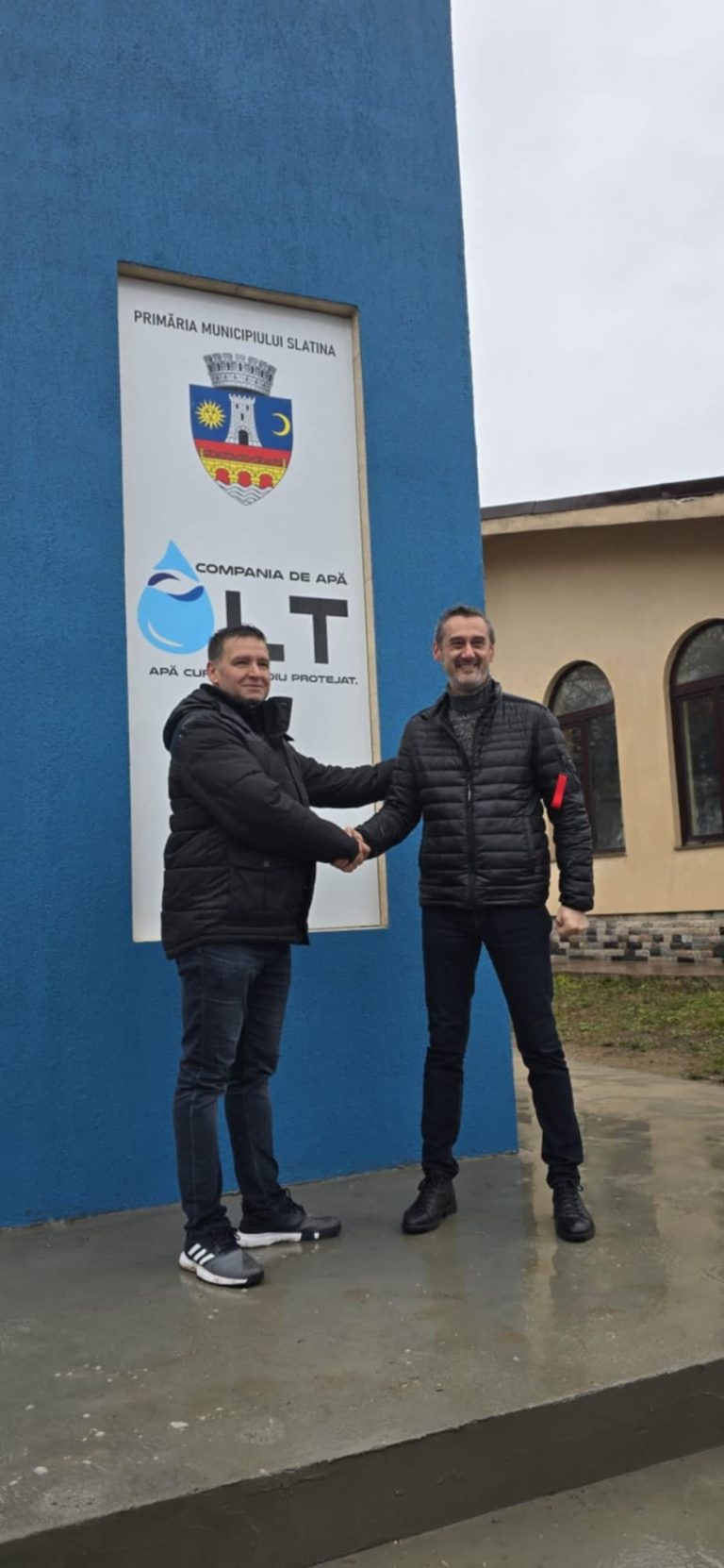 Drapelul Național al României, arborat pe Dealul Grădiște din Slatina