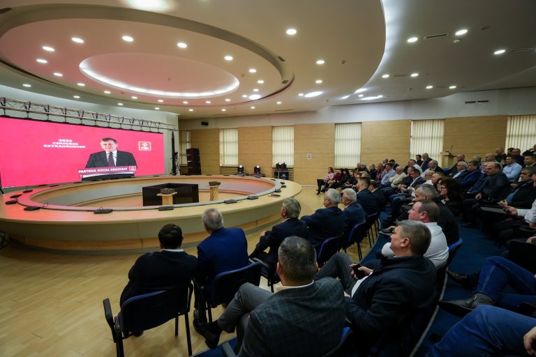 PSD Olt a votat, în unanimitate, pentru susținerea lui Crin Antonescu la prezidențiale