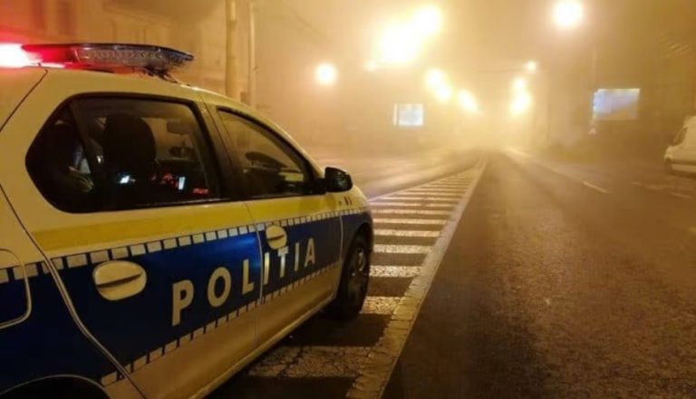 Tânăr depistat de polițiști conducând cu permisul suspendat