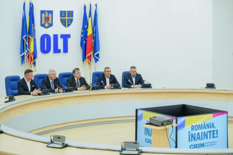 Crin Antonescu, la Slatina: ”Vreau să candideze Călin Georgescu. Nu îmi este frică de el”