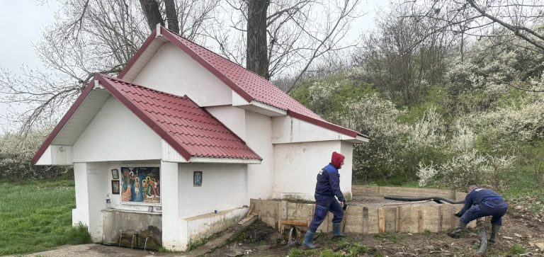 Izvorul de la Recea a fost renovat și curățat