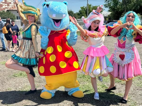 Petrecere de 1 Iunie organizată în comuna Izbiceni