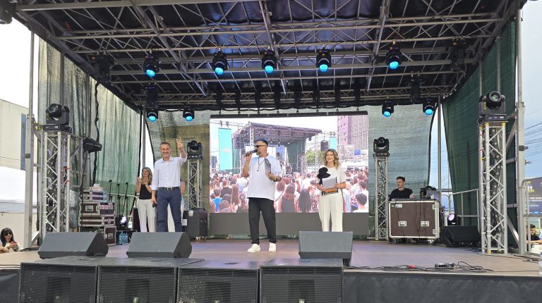 Slatina, mai bogată cu 12 cetățeni de onoare. Titlurile au fost înmânate chiar de edilul Mario De Mezzo