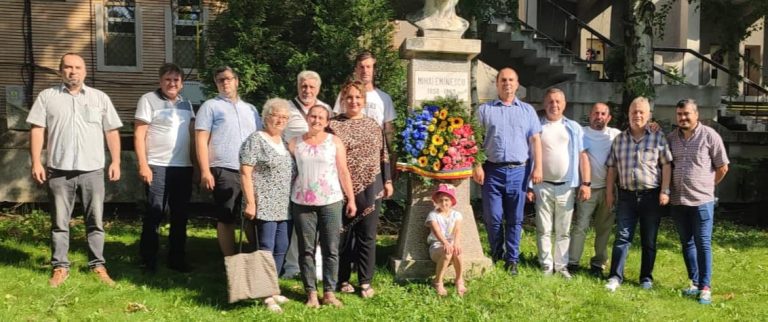 Deputatul Mihai-Adrian Țiu îl comemorează pe Eminescu la Slatina