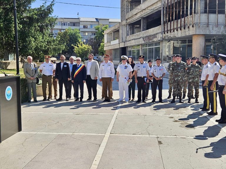 Ion Doldurea, prezent la inaugurarea monumentului Eroilor Aviatori