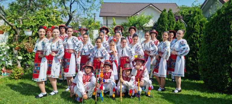 Marele Premiu pe scena internațională din Macedonia pentru Ansamblul Cununa din Șopârlița