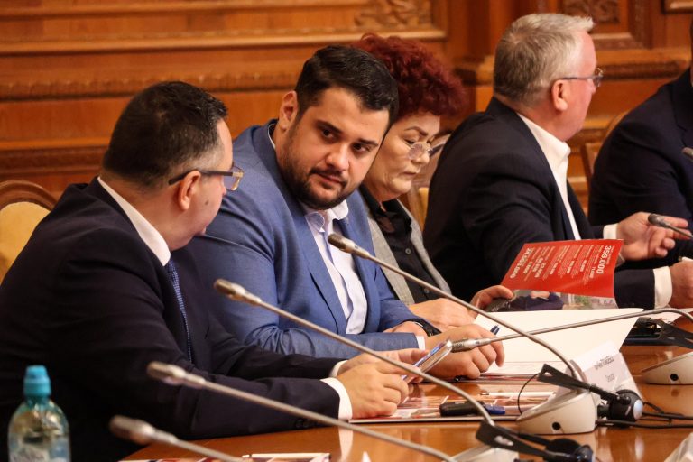 Deputatul de Olt, Bogdan-Florian Mihuți susține programul „Viaţa la ţară”