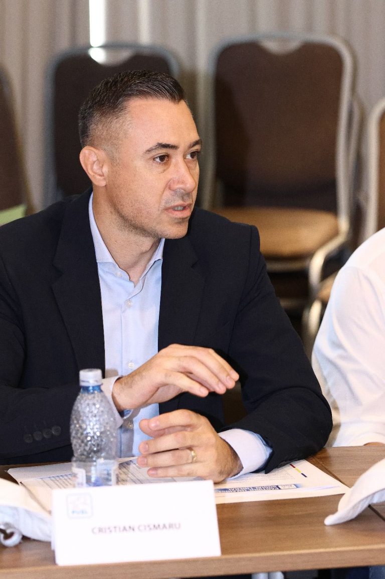 Cristian Cismaru, acuză: ”Slătinenii plătesc taxe mai mari, deși primăria păstrează 80 de milioane de lei în conturi”