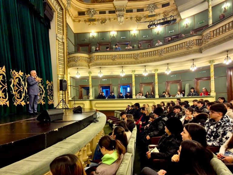 Caracalul a marcat Ziua Culturii Naționale printr-un eveniment dedicat lui Mihai Eminescu