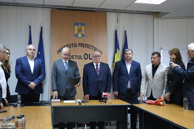 Emil Albotă, noul prefect al județului Olt, a depus jurământul