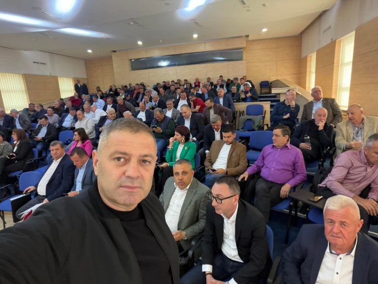 Primarul Daniel Tudor cere retragerea sprijinului politic pentru Ilie Bolojan