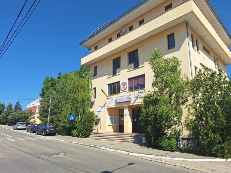 Liceul „Mihai Viteazul” din Caracal, lider în Olt la Bacalaureat. Promovabilitate de 93,88%